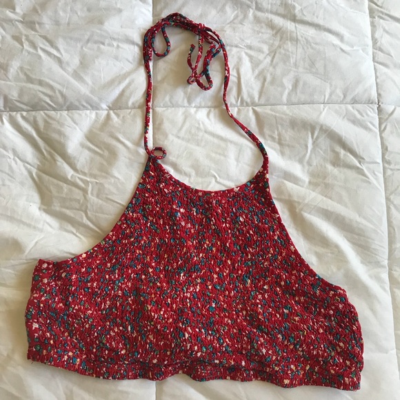 Pins and Needles Small Floral Smocked Crop Halter - Picture 2 of 6